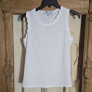 Kasper White Scalloped Edge Sleeveless Top Size Petite Small